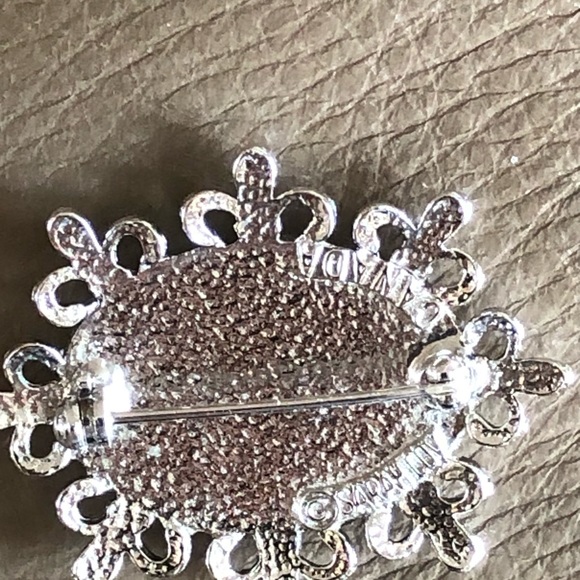 Sarah Coventry, Pearl Brooch, Slide Necklace, Grapes, Leaves, Rhinestones, GUC - Picture 5 of 15